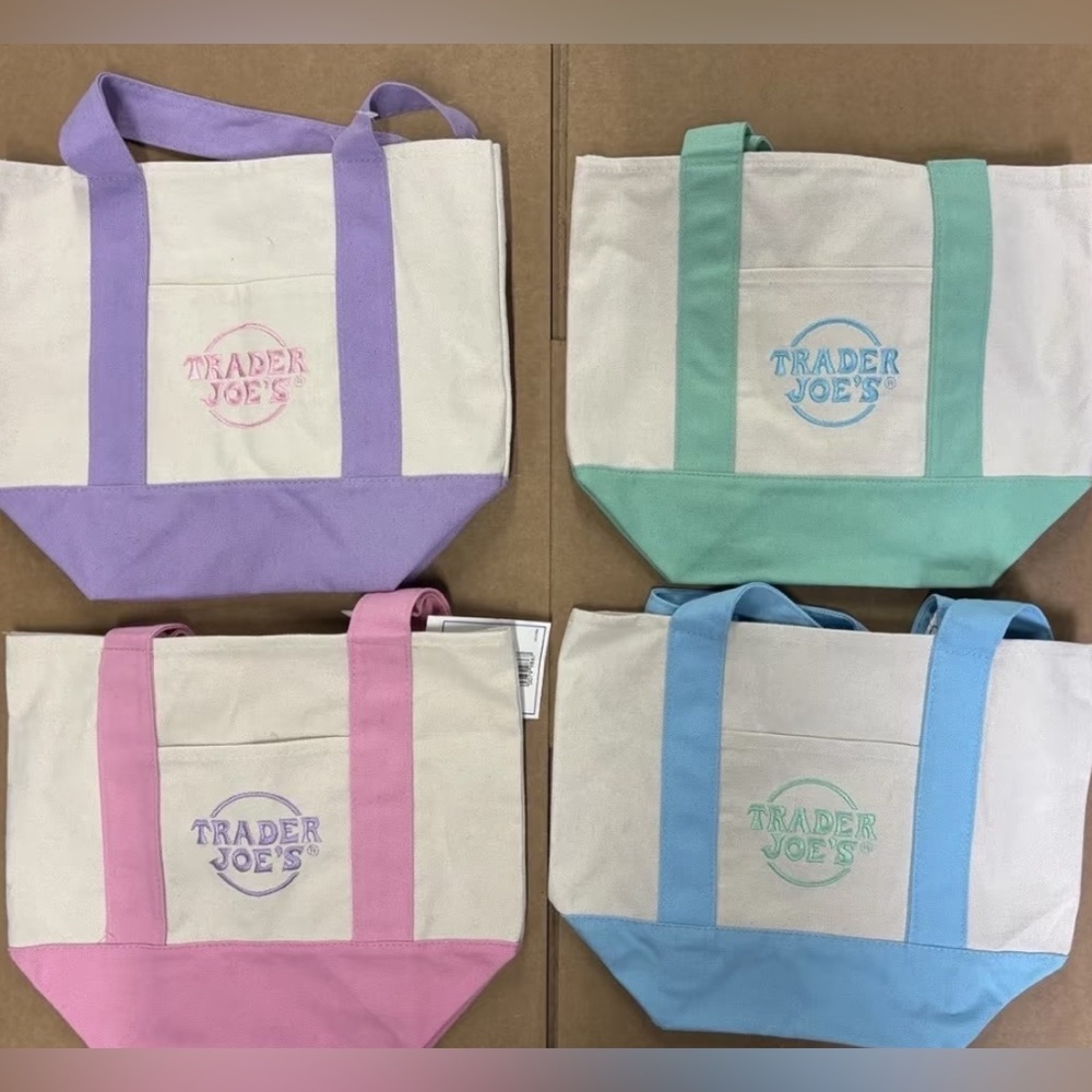 Trader Joe's Canvas Tote Bags Set